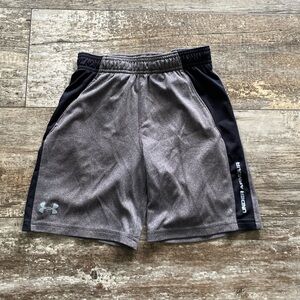 Under Armour Shorts Size 7